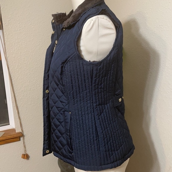 WEATHERPROOF | faux fur quilted vest - Picture 5 of 12